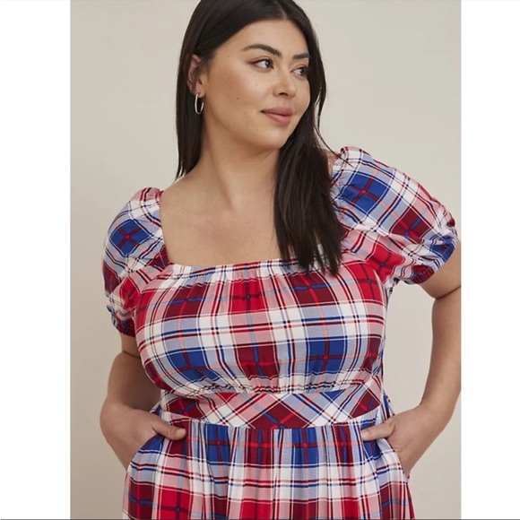 Torrid Challis Puff Sleeve Tiered Maxi Dress 0X Women’s Red Blue GUC 17647247. - Picture 7 of 8